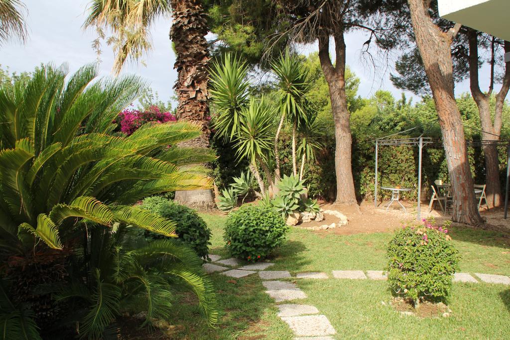 Suite House L'Isola Che Non C'E Fontane Bianche Exterior foto